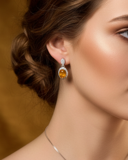 Silver earring with a Yellow Citrine